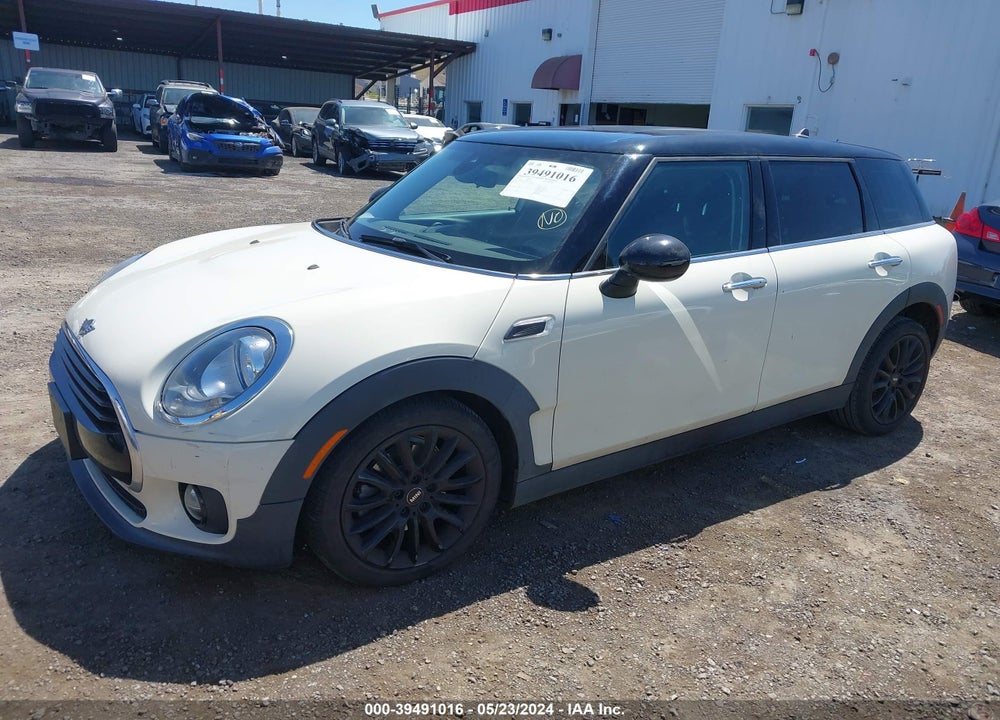 2019 MINI CLUBMAN COOPER VIN: WMWLN5C59K2E35027