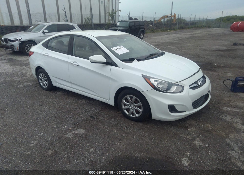 2014 HYUNDAI ACCENT GLS VIN: KMHCT4AE6EU776859