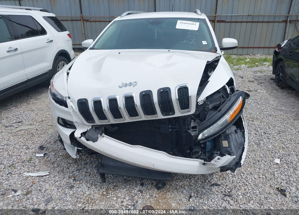 2016 JEEP CHEROKEE LATITUDE VIN: 1C4PJMCB6GW321774
