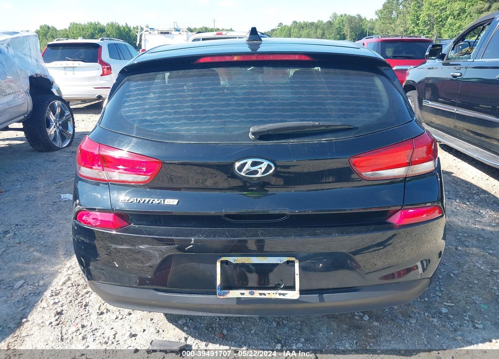 2018 HYUNDAI ELANTRA GT VIN: KMHH35LE4JU030445