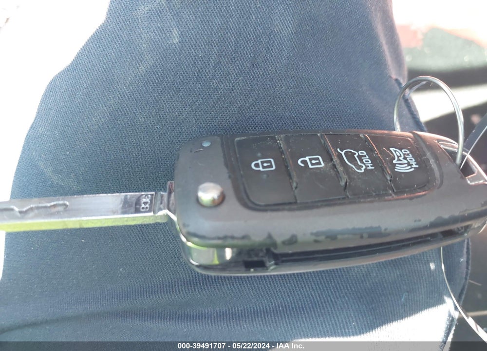 2018 HYUNDAI ELANTRA GT VIN: KMHH35LE4JU030445
