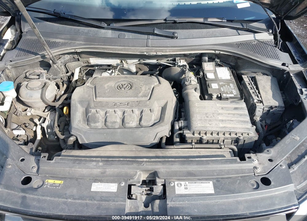 2018 VOLKSWAGEN TIGUAN 2.0T S VIN: 3VV1B7AX7JM083333