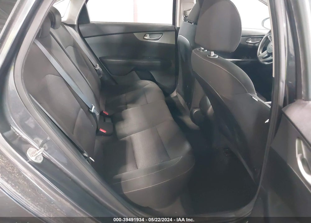 2019 KIA FORTE LXS VIN: 3KPF24AD6KE080332