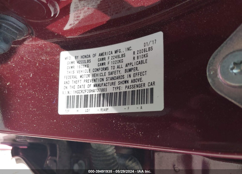 2017 HONDA ACCORD LX VIN: 1HGCR2F39HA137865
