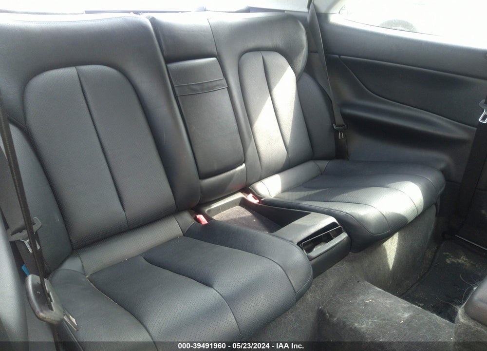 2001 MERCEDES-BENZ CLK 430 VIN: WDBLJ70G51F180556