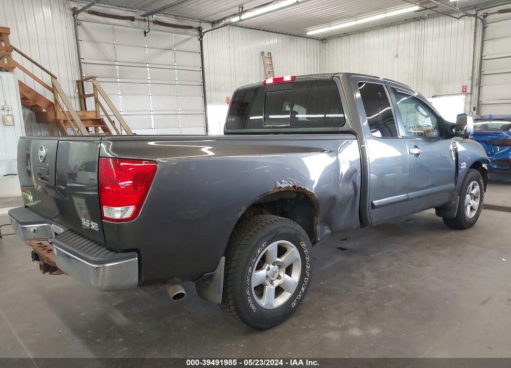 2004 NISSAN TITAN SE VIN: 1N6AA06B64N532305