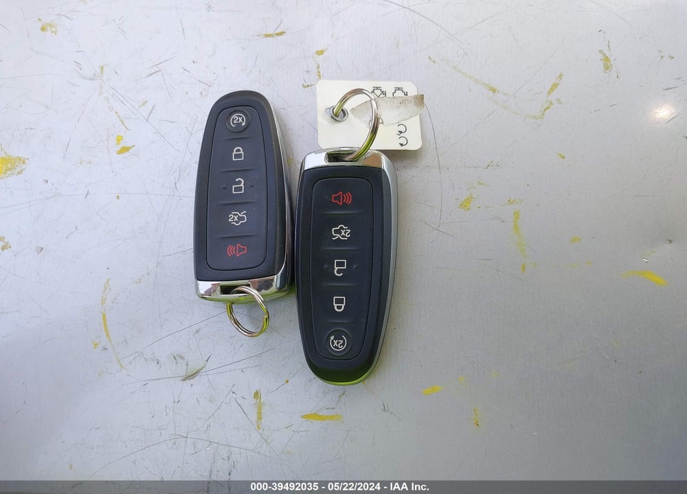 2018 ESCAPE FORD  TITANIUM VIN: 1FMCU0J97JUA20895