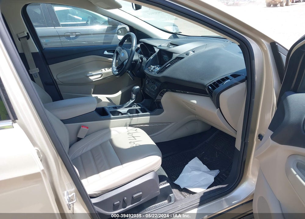 2018 ESCAPE FORD  TITANIUM VIN: 1FMCU0J97JUA20895