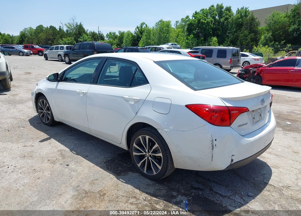 2017 TOYOTA COROLLA SE VIN: 5YFBURHE2HP654520