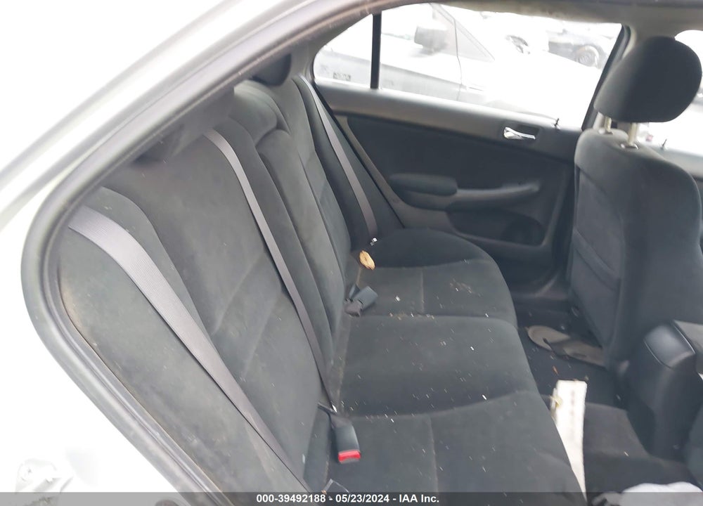 2007 HONDA ACCORD 2.4 LX VIN: 1HGCM56497A117204