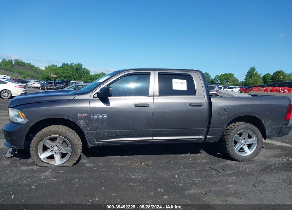 2015 RAM 1500 EXPRESS VIN: 1C6RR7KT7FS507639