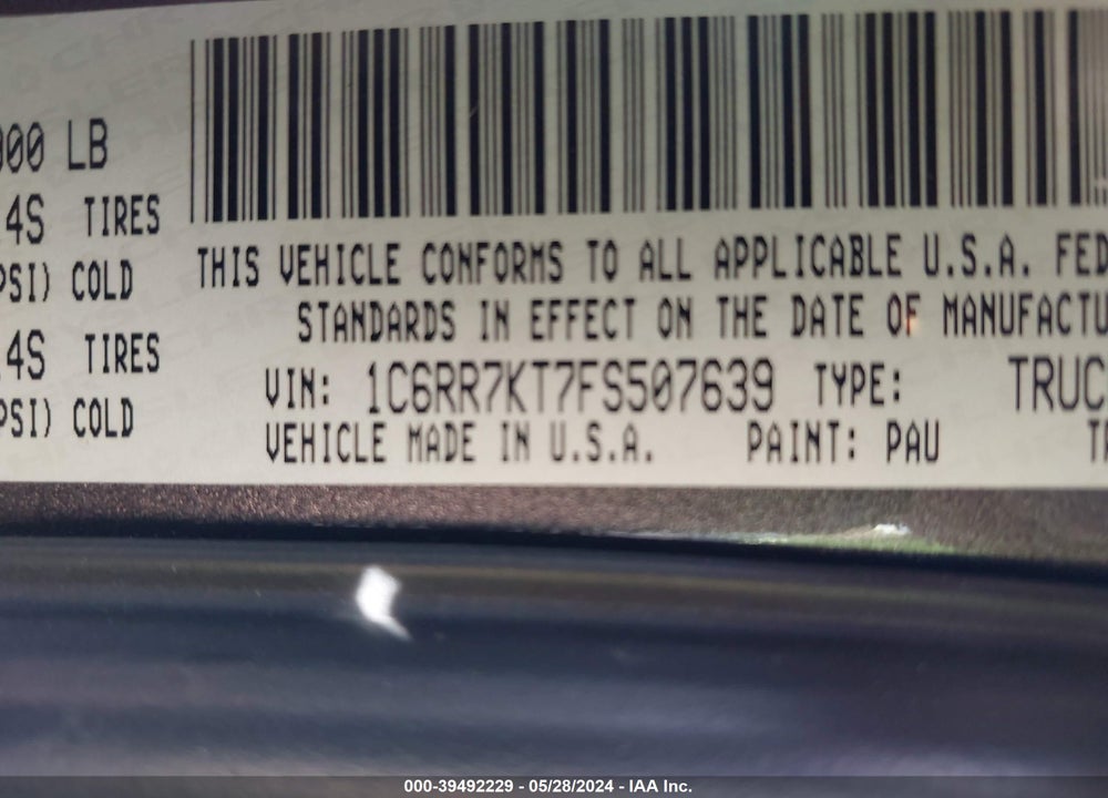 2015 RAM 1500 EXPRESS VIN: 1C6RR7KT7FS507639