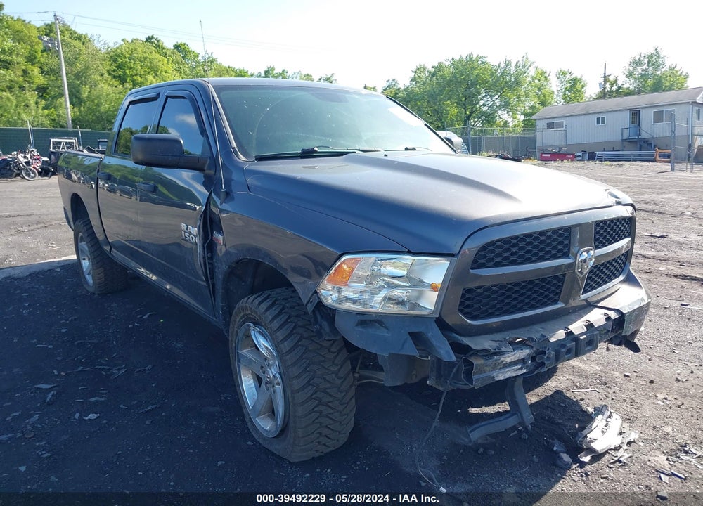 2015 RAM 1500 EXPRESS VIN: 1C6RR7KT7FS507639