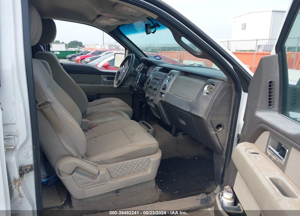 2010 FORD F150 SUPERCREW VIN: 1FTFW1CVXAKA77261
