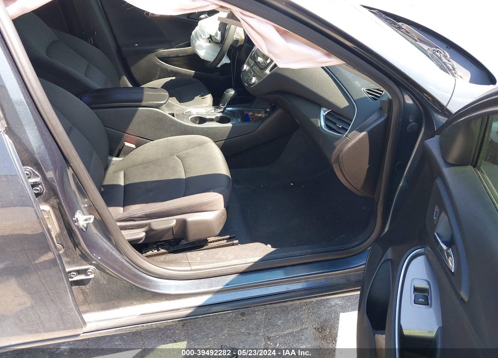 2019 CHEVROLET MALIBU LT VIN: 1G1ZD5ST4KF160035