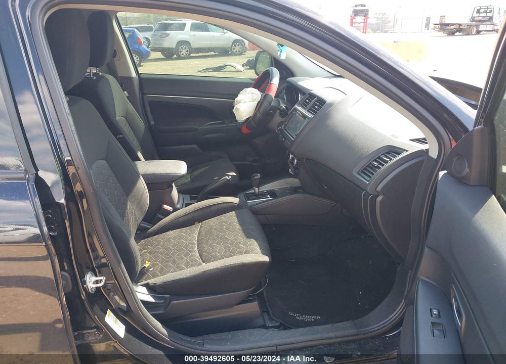 2020 MITSUBISHI OUTLANDER SPORT 2.0 ES VIN: JA4AP3AU1LU004780