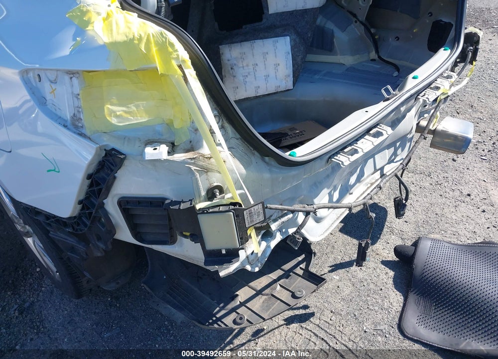 2018 HYUNDAI SONATA SEL VIN: 5NPE34AF0JH651303