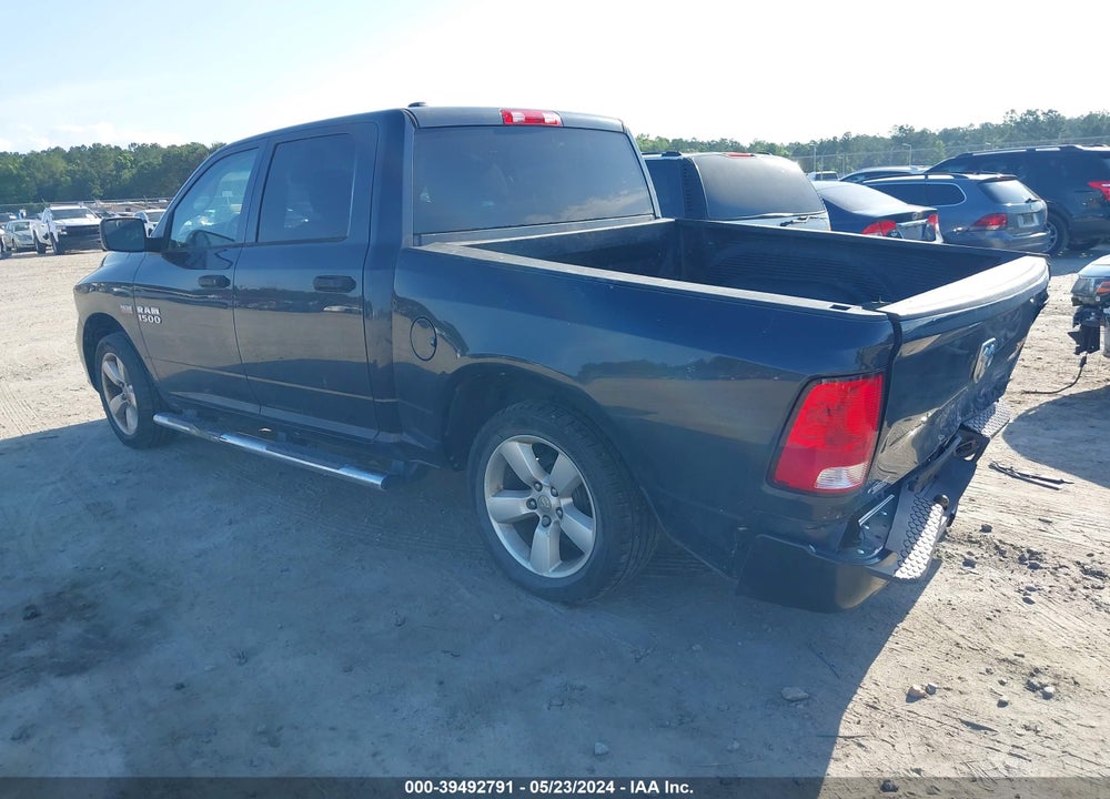 2015 RAM 1500 EXPRESS VIN: 1C6RR6KT6FS530646