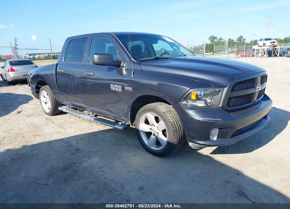 2015 RAM 1500 EXPRESS VIN: 1C6RR6KT6FS530646