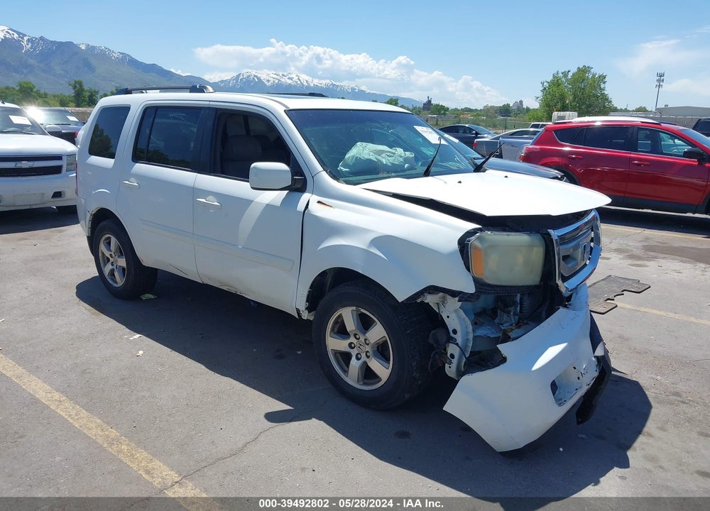 2011 HONDA PILOT EX-L VIN: 5FNYF4H54BB009992
