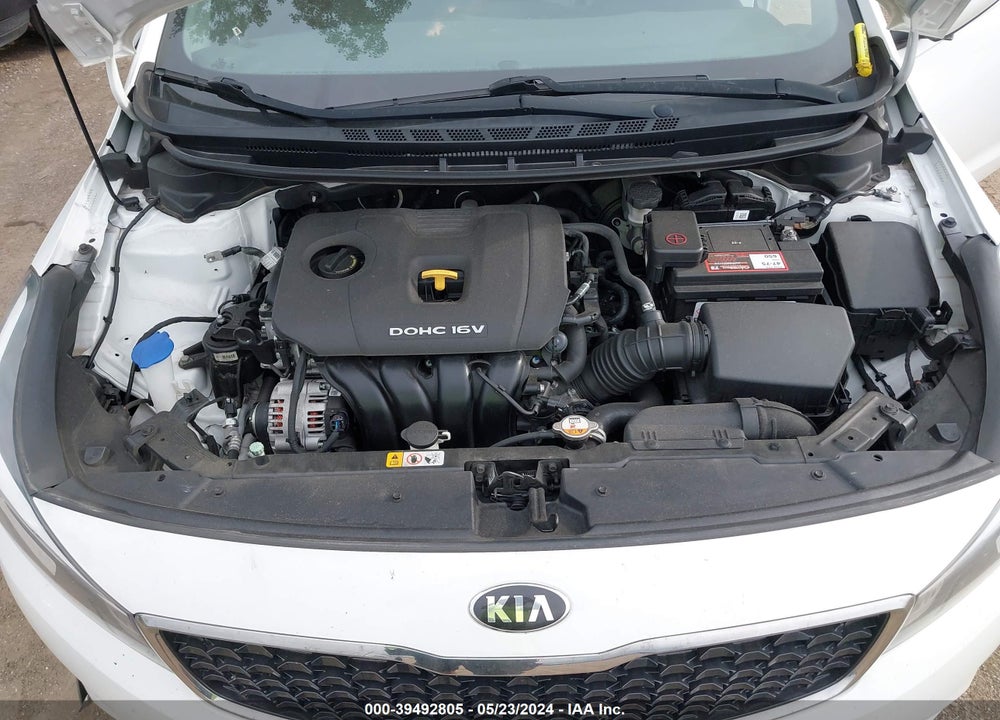 2017 KIA FORTE VIN: 3KPFK4A70HE070317