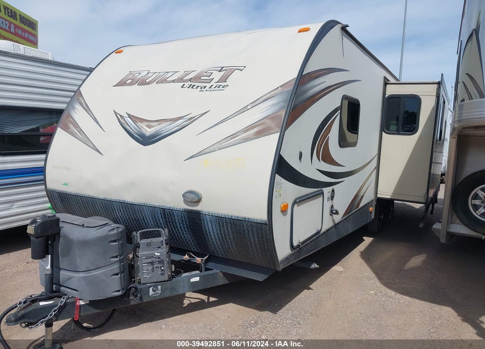 2015 KEYSTONE BULLET ULTRA LITE SE VIN: 4YDT26920FD424159