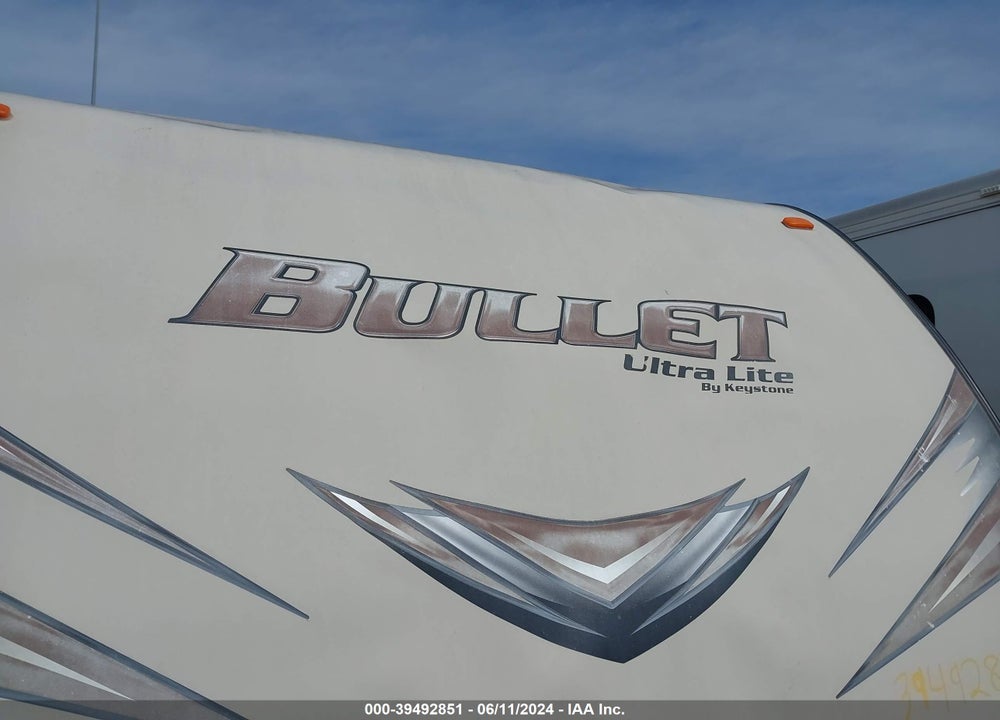 2015 KEYSTONE BULLET ULTRA LITE SE VIN: 4YDT26920FD424159