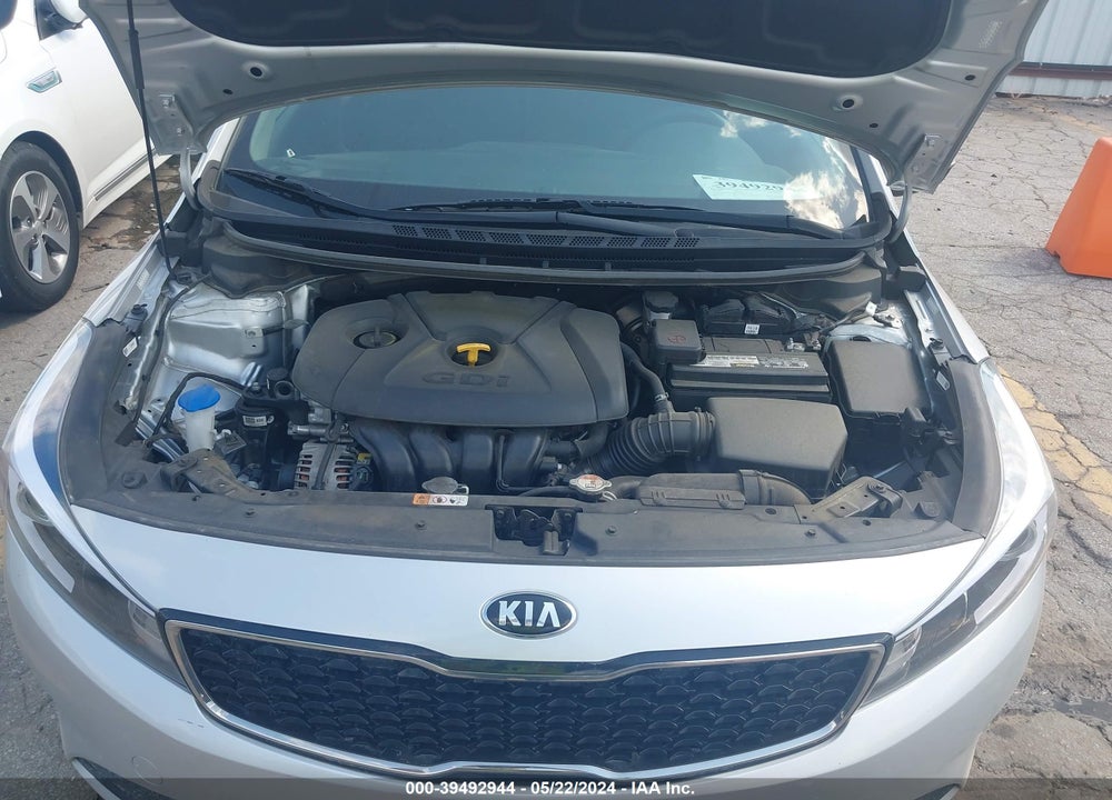 2018 KIA FORTE LX VIN: KNAFK5A80J5773817
