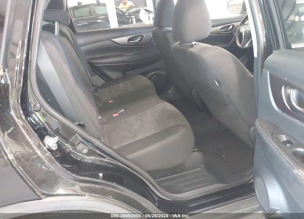 2016 NISSAN ROGUE VIN: KNMAT2MV4GP713711