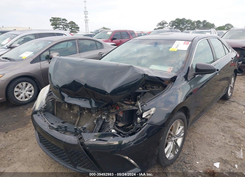 2015 TOYOTA CAMRY SE VIN: 4T1BF1FK5FU053344
