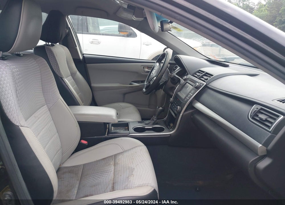 2015 TOYOTA CAMRY SE VIN: 4T1BF1FK5FU053344