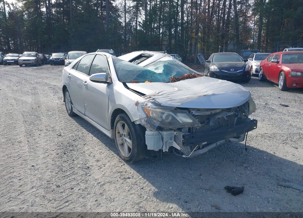 2012 TOYOTA CAMRY SE VIN: 4T1BF1FK4CU038278