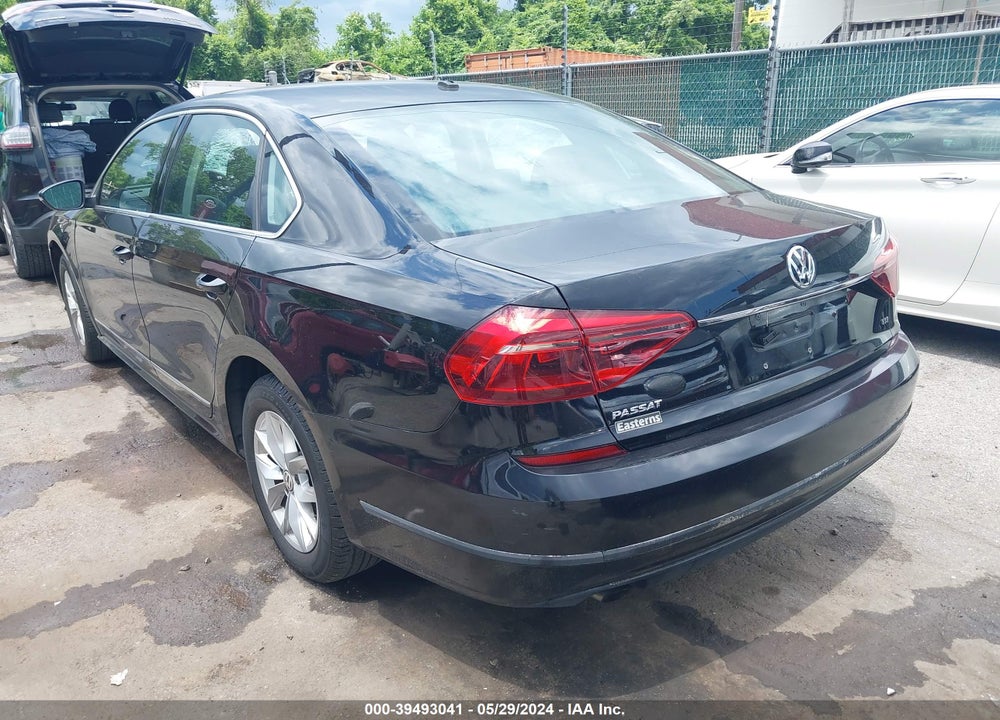 2017 VOLKSWAGEN PASSAT 1.8T S VIN: 1VWAT7A38HC062928