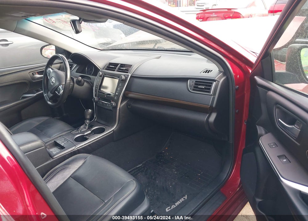 2016 TOYOTA CAMRY XLE V6 VIN: 4T1BK1FKXGU574184