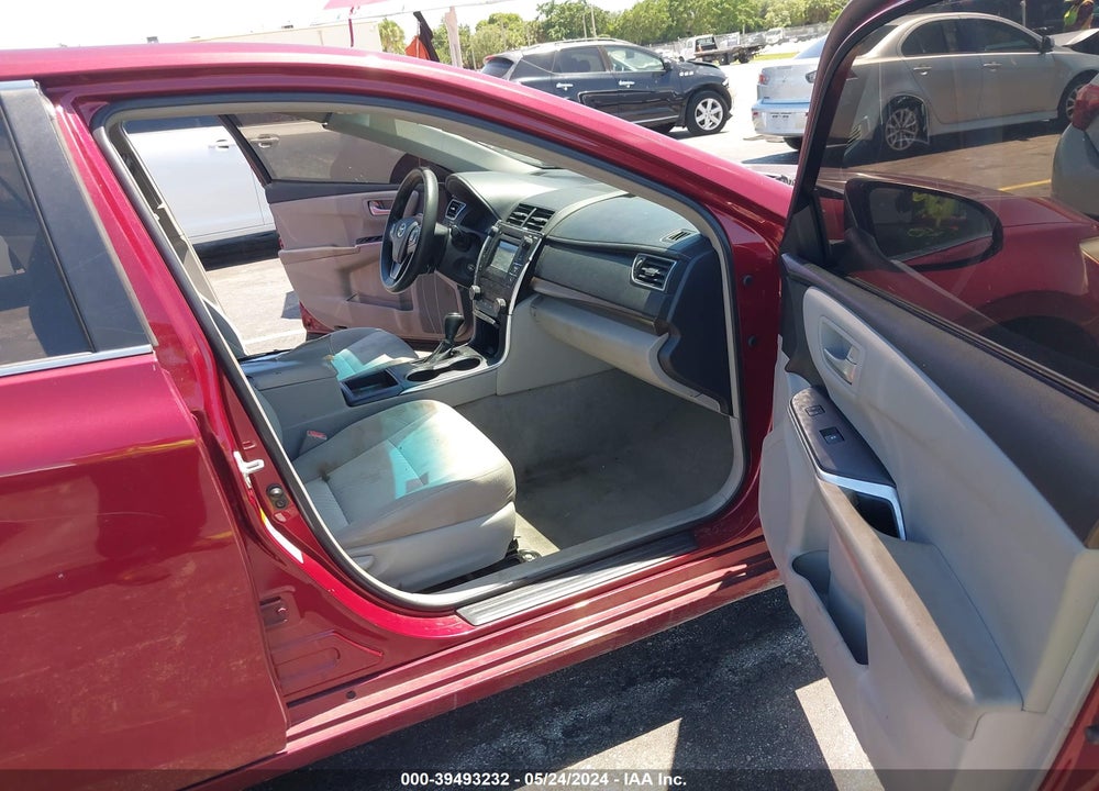 2015 TOYOTA CAMRY LE VIN: 4T1BF1FK5FU933105