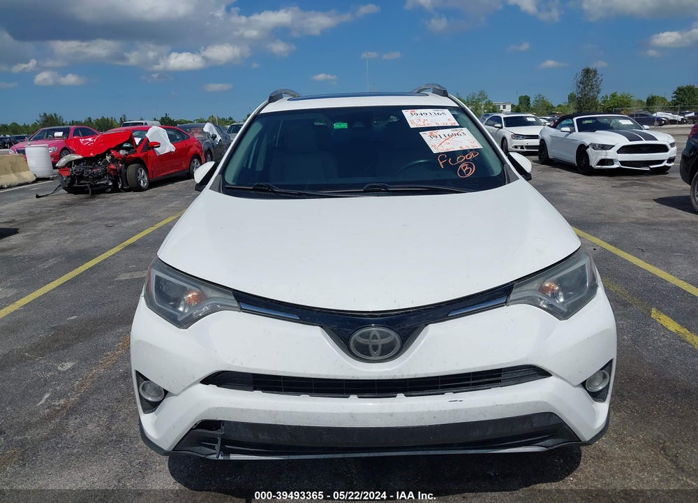 2018 TOYOTA RAV4 XLE VIN: 2T3WFREVXJW410318