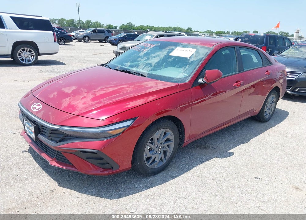 2024 HYUNDAI ELANTRA SEL VIN: KMHLM4DG1RU756776