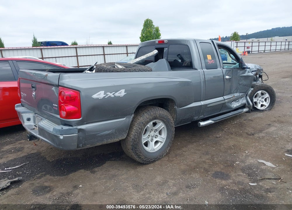 2005 DODGE DAKOTA LARAMIE VIN: 1D7HW52N85S230751