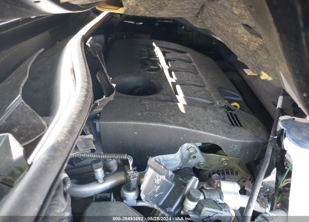 2018 TOYOTA C-HR XLE VIN: JTNKHMBX0J1010098
