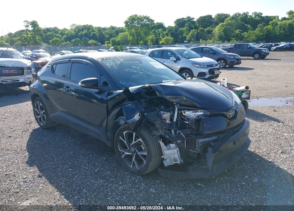 2018 TOYOTA C-HR XLE VIN: JTNKHMBX0J1010098