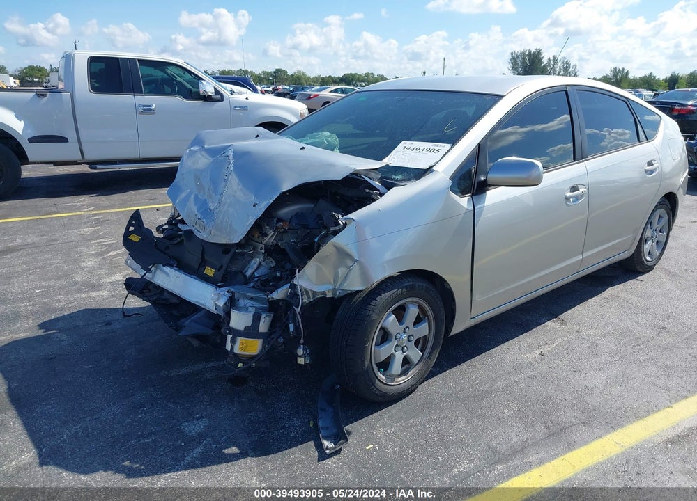 2005 TOYOTA PRIUS VIN: JTDKB20U957018268