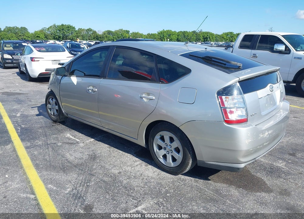 2005 TOYOTA PRIUS VIN: JTDKB20U957018268