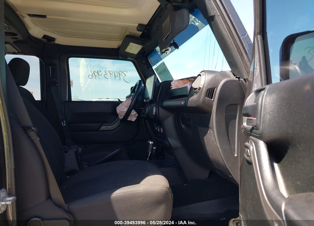 2017 JEEP WRANGLER UNLIMITED SPORT 4X4 VIN: 1C4BJWDG3HL732438