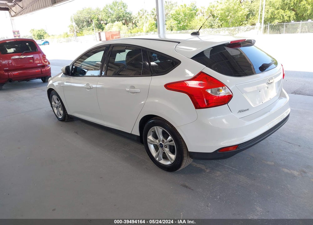 2014 FORD FOCUS SE VIN: 1FADP3K29EL264472