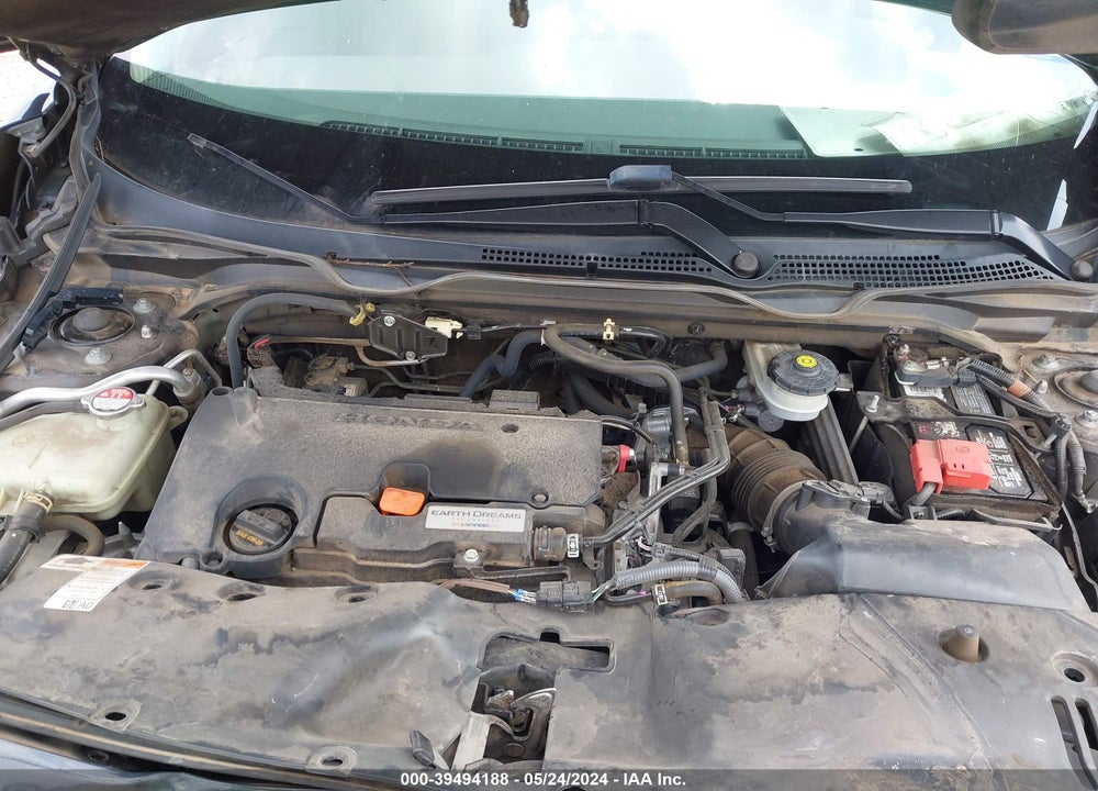 2018 HONDA CIVIC LX VIN: 19XFC2F53JE010255