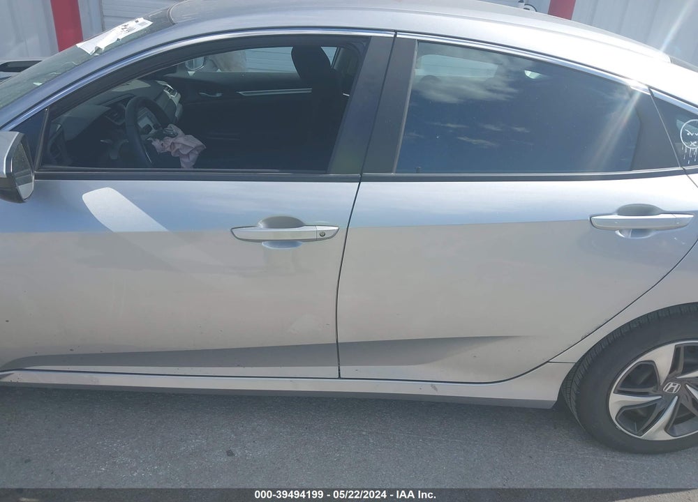 2020 HONDA CIVIC LX VIN: 19XFC2F61LE030189