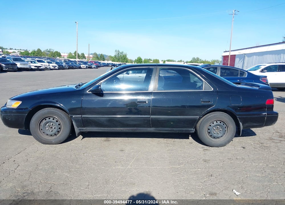 1998 TOYOTA CAMRY VIN: JT2BG22K3W0135649