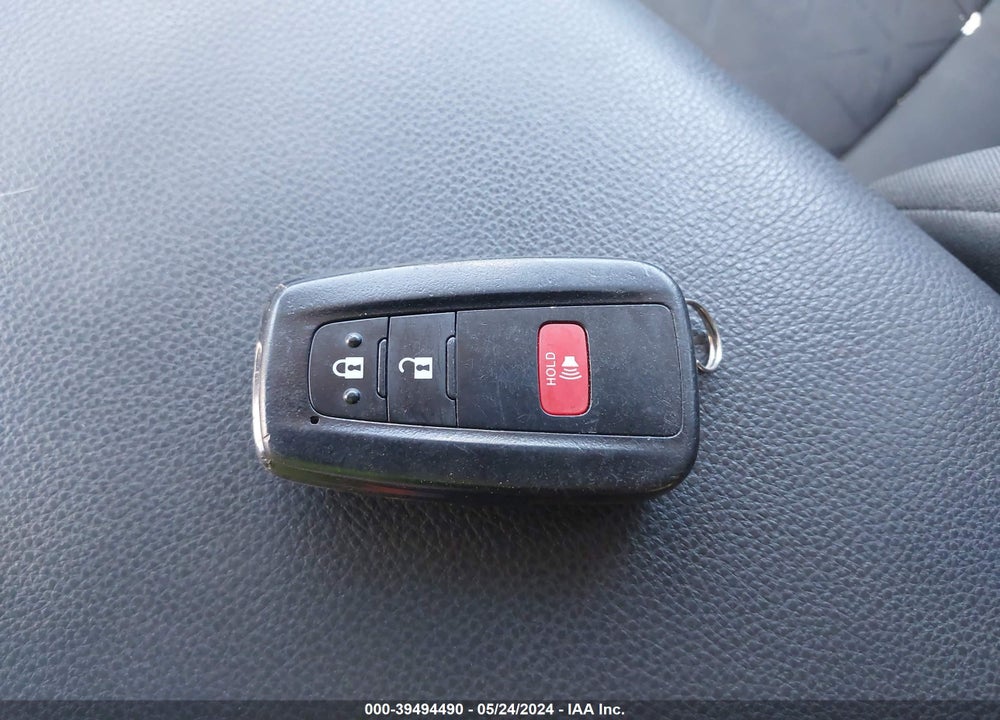 2021 TOYOTA RAV4 XLE HYBRID VIN: 4T3RWRFV7MU037108