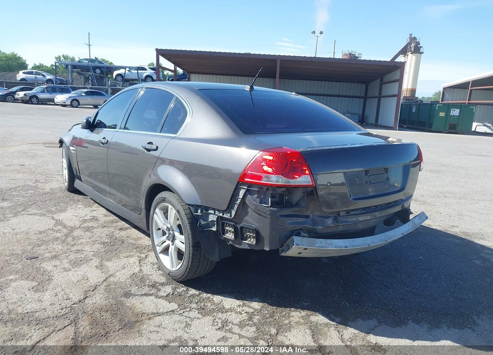 2009 PONTIAC G8 VIN: 6G2ER57739L160405