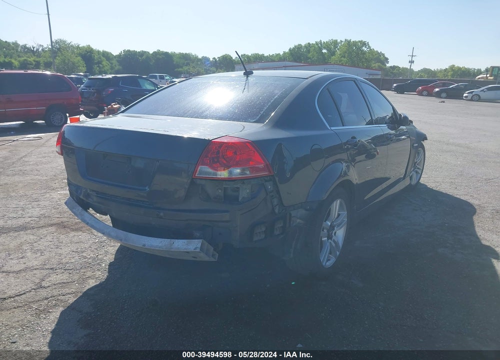 2009 PONTIAC G8 VIN: 6G2ER57739L160405